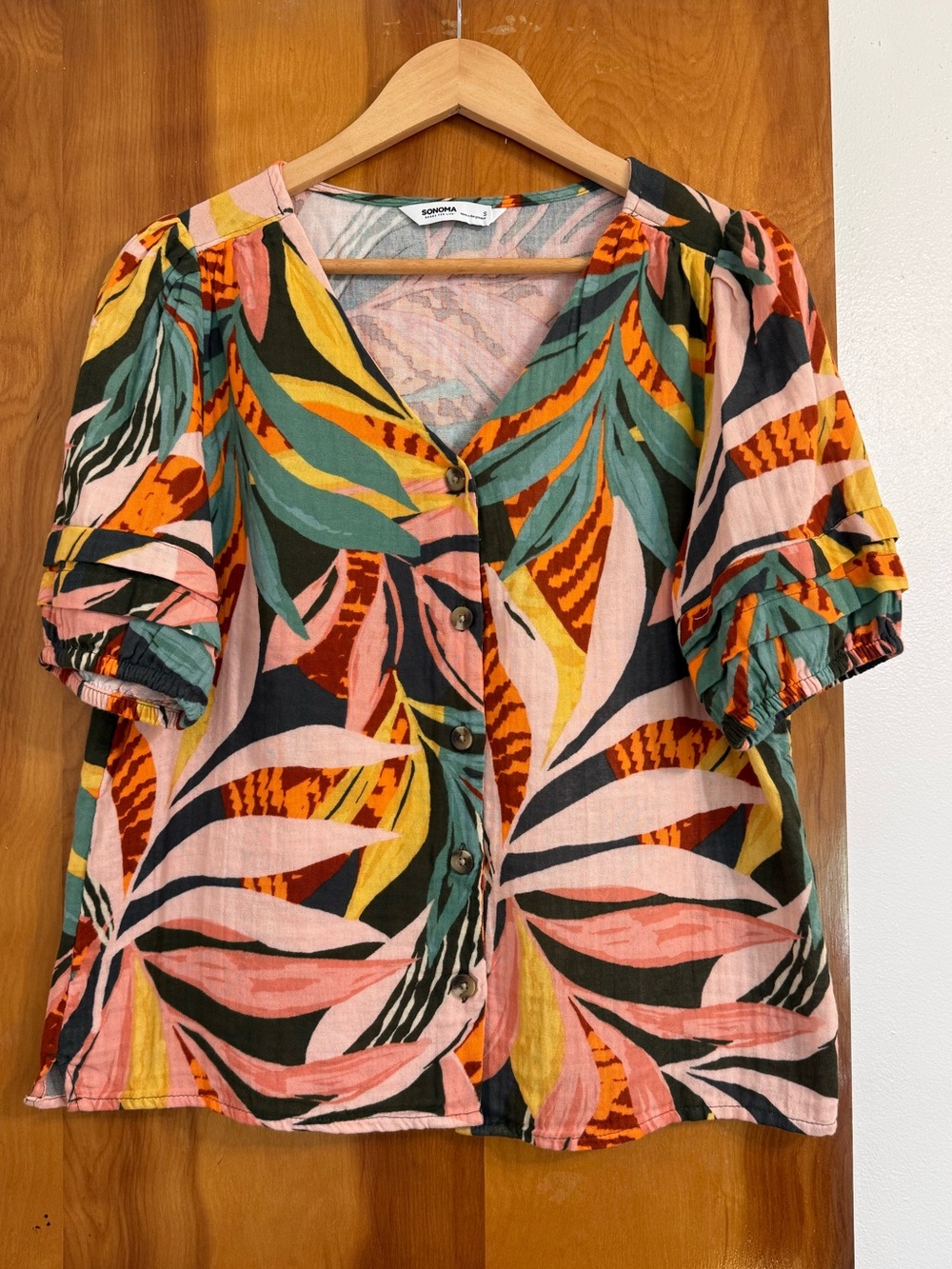 Sonoma Leaf-Print Button Front Top